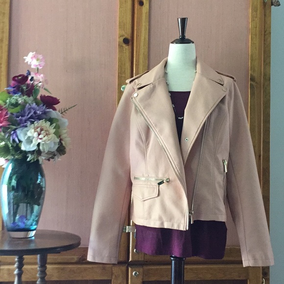New York & Company Jackets & Blazers - NY&Co. blush pleather jacket